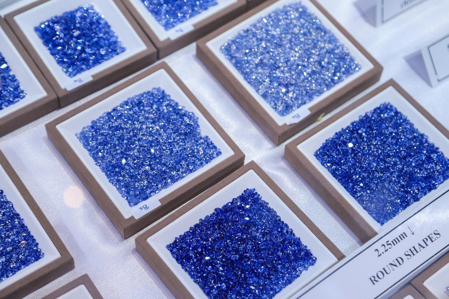 Registered Gem Dealers - NGJA